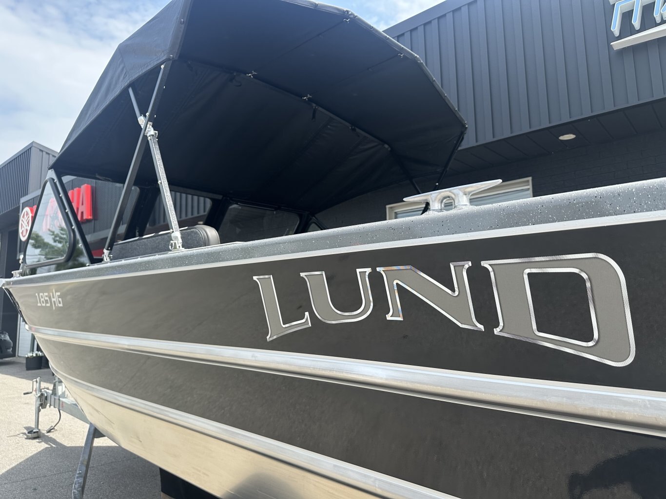 2026 LUND 185 HG YAMAHA 150HP VMAX SHO