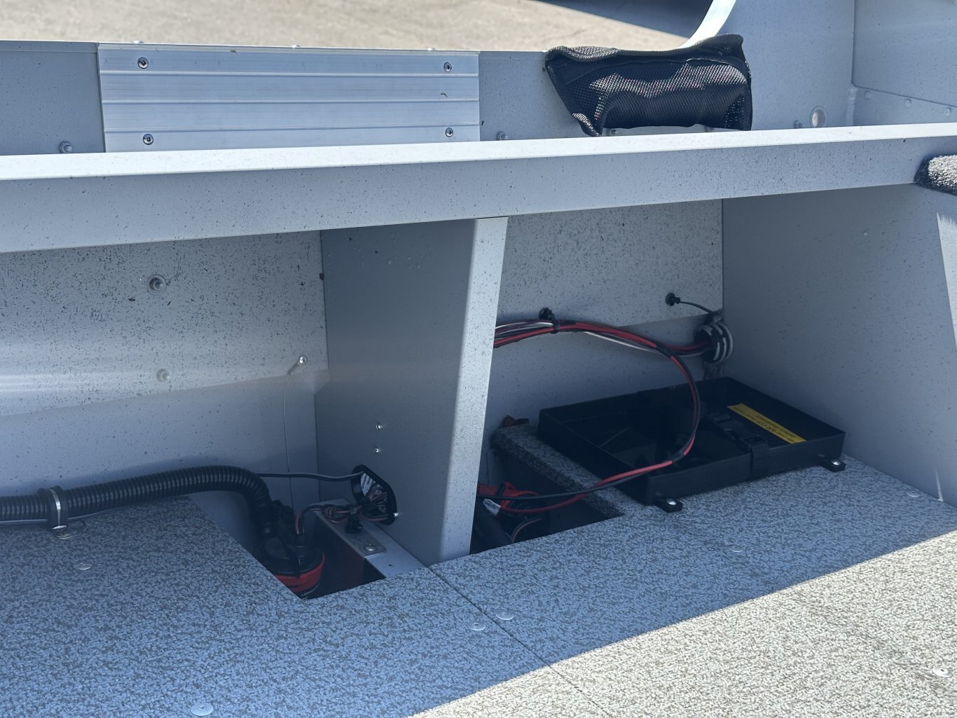 2025 LUND 1600 FURY TILLER