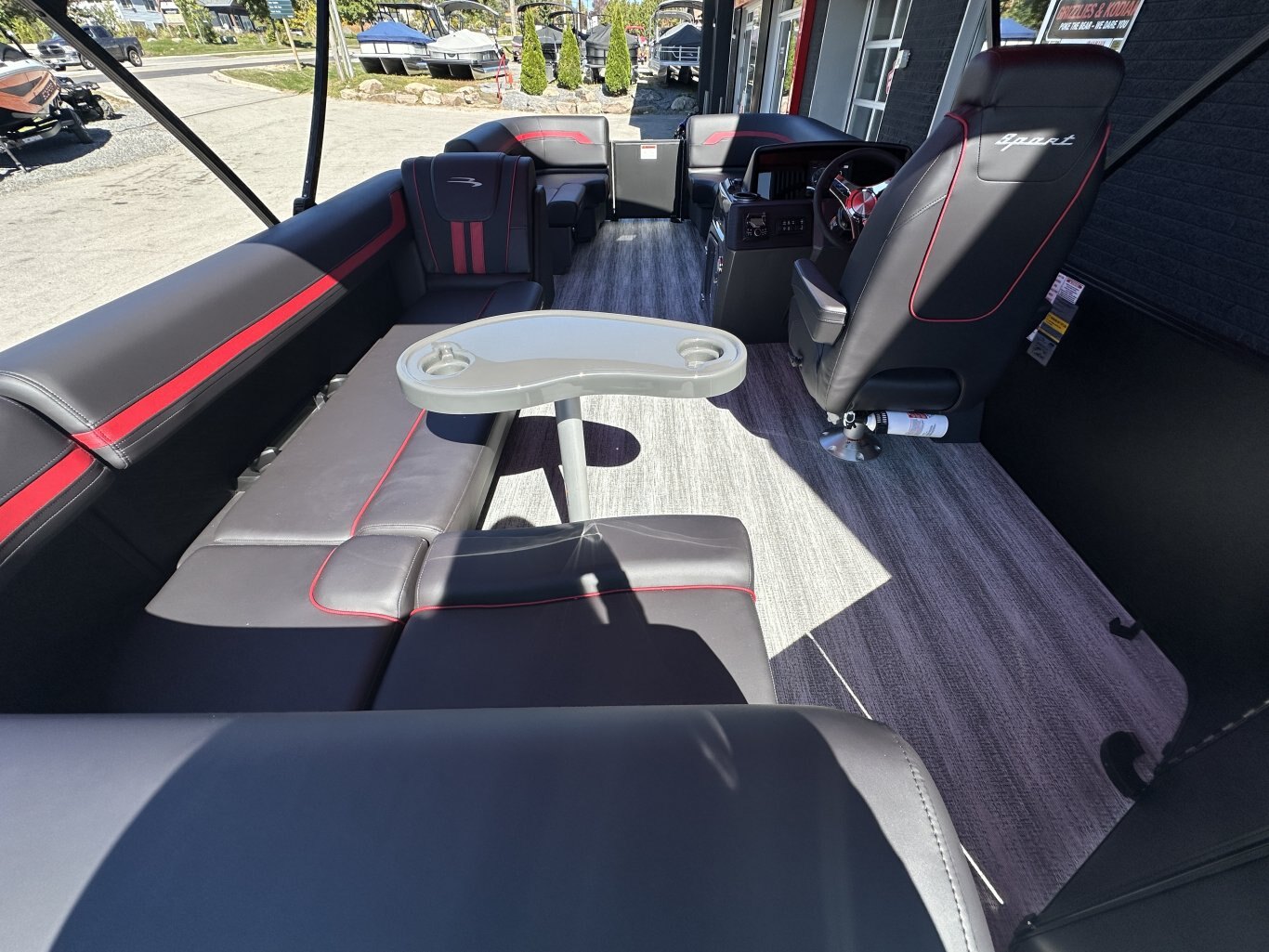 2026 Bennington 20SL TRI TOON 115HP YAMAHA VMAX SHO