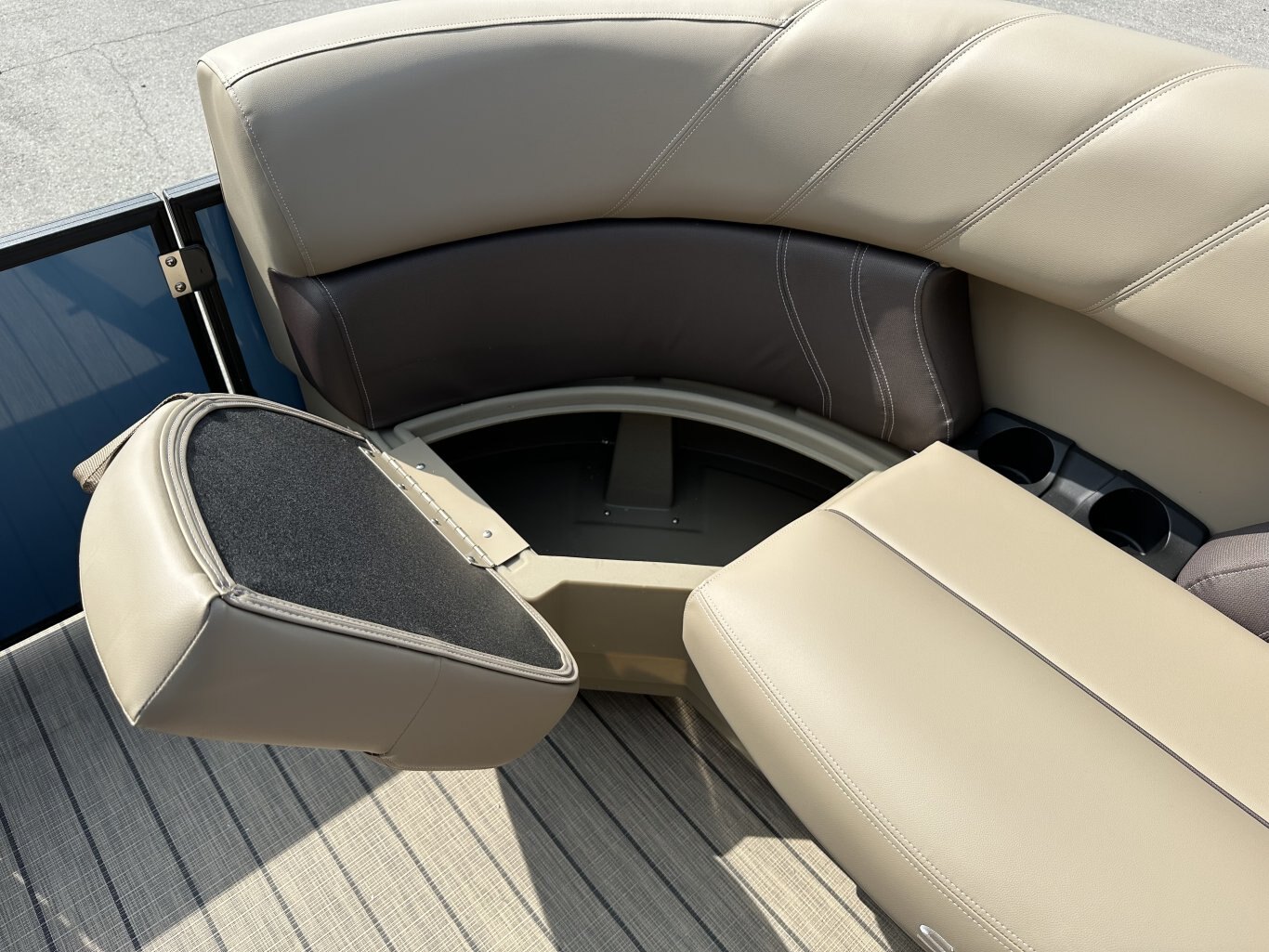 2026 SYLVAN MIRAGE 820 CLZ DH 90HP YAMAHA VMAX SHO