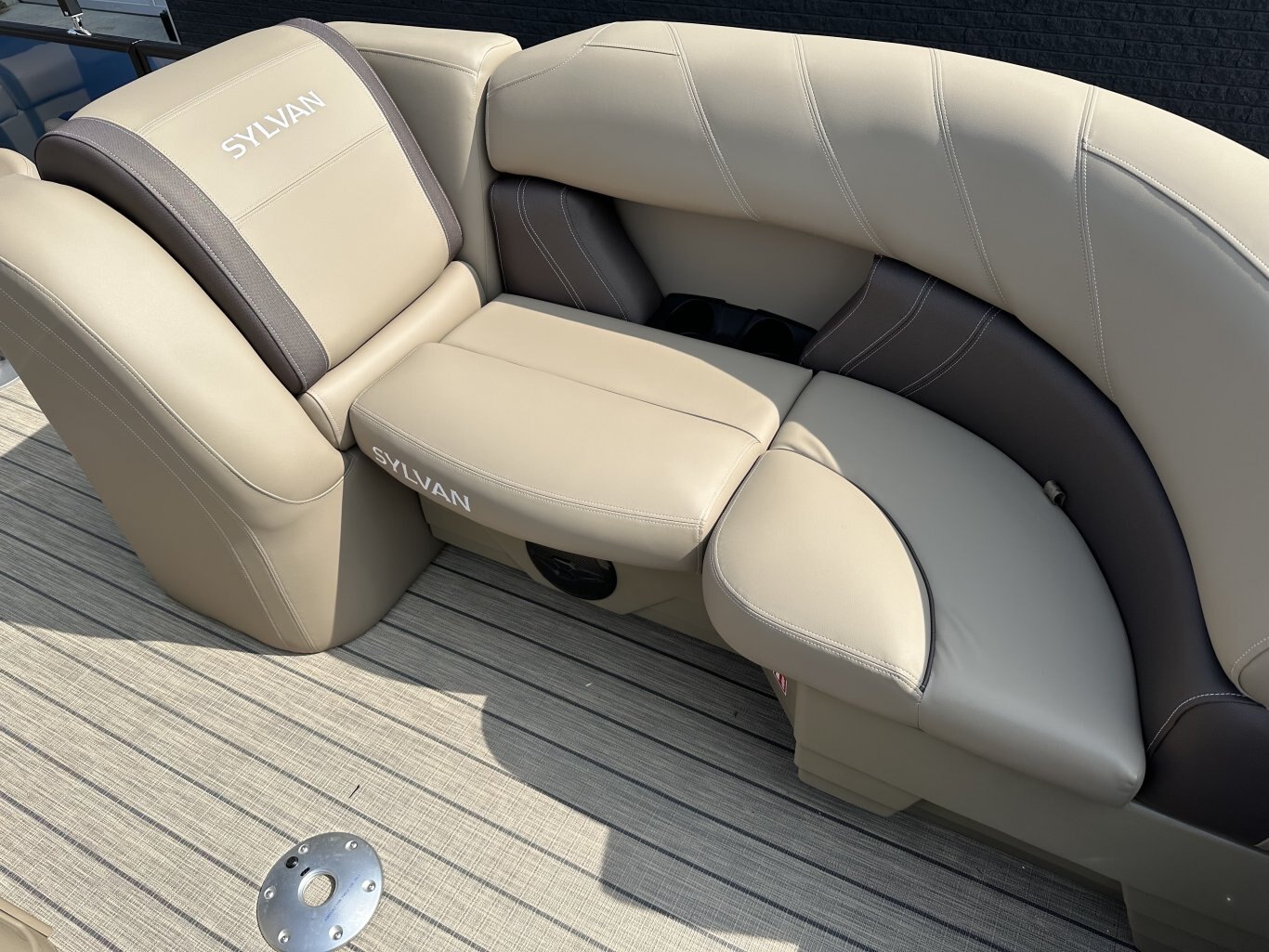 2026 SYLVAN MIRAGE 820 CLZ DH 90HP YAMAHA VMAX SHO