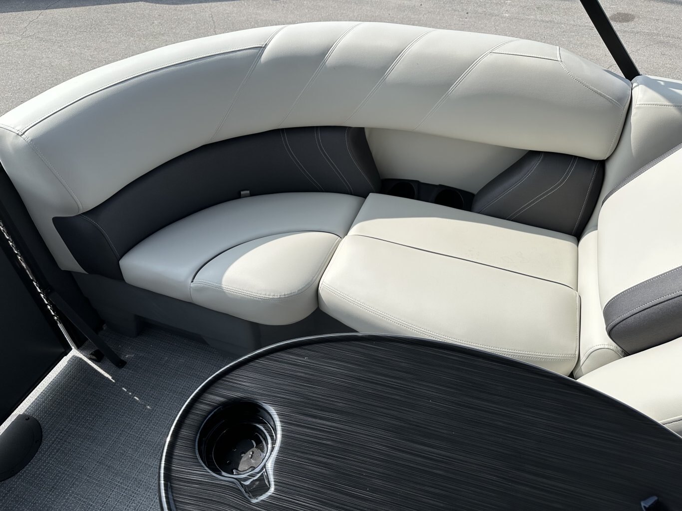 2026 SYLVAN MIRAGE 820 LZ 90HP YAMAHA VMAX SHO