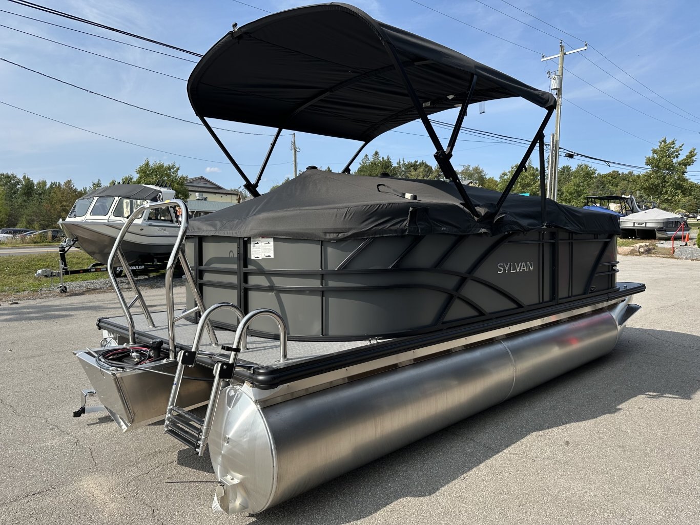 2026 SYLVAN MIRAGE 820 LZ 90HP YAMAHA VMAX SHO