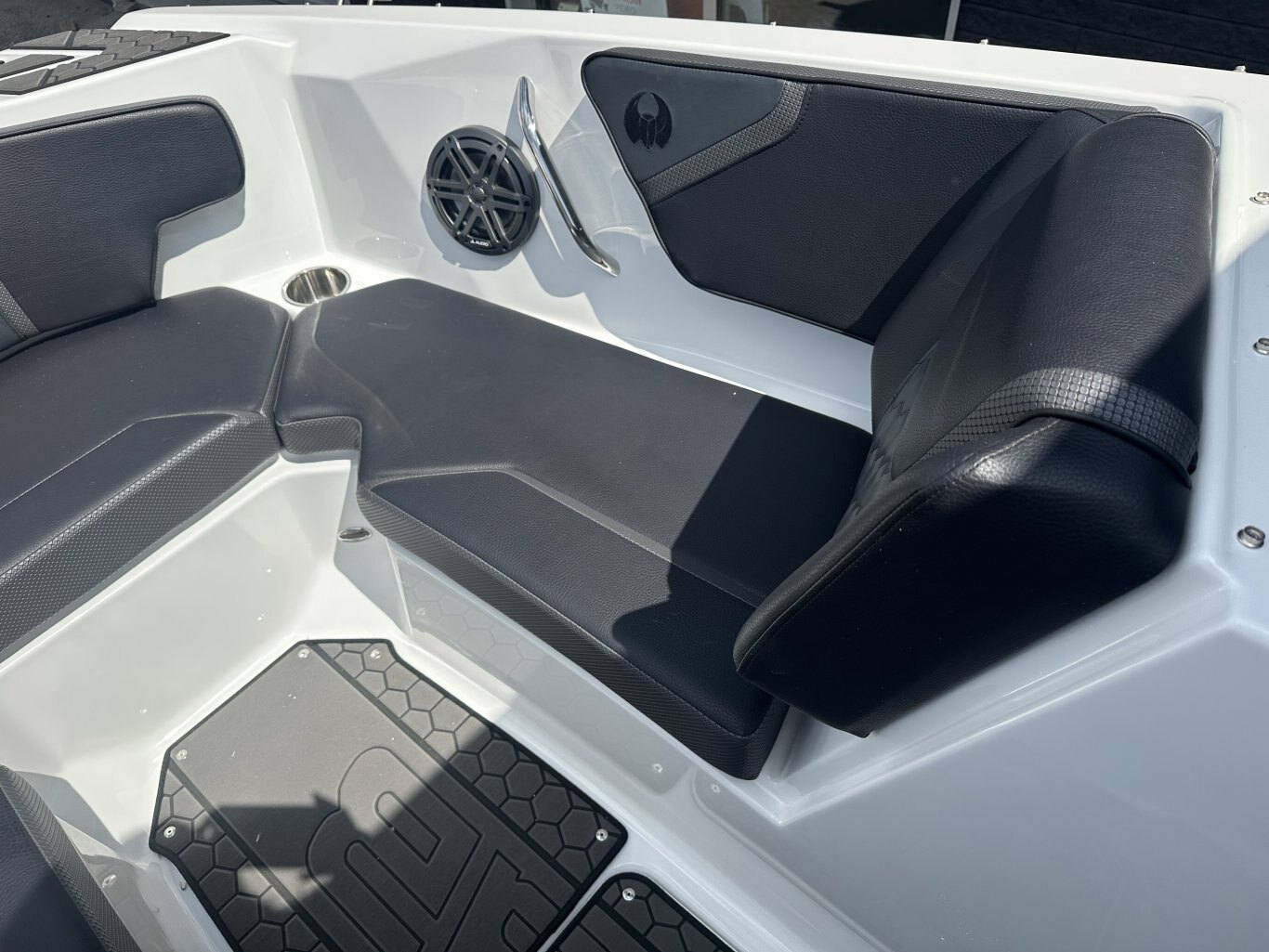 2026 SCARAB 215 LX WAKE