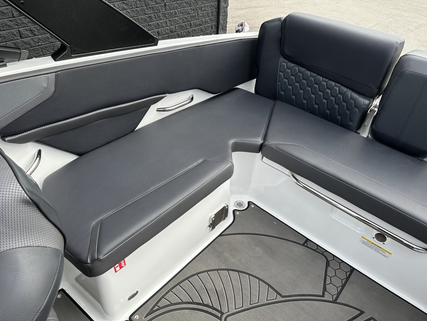 2026 SCARAB 215 LX WAKE