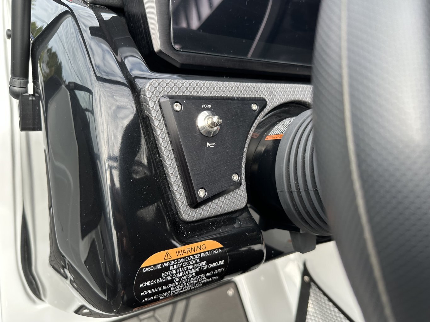 2026 SCARAB 215 LX WAKE