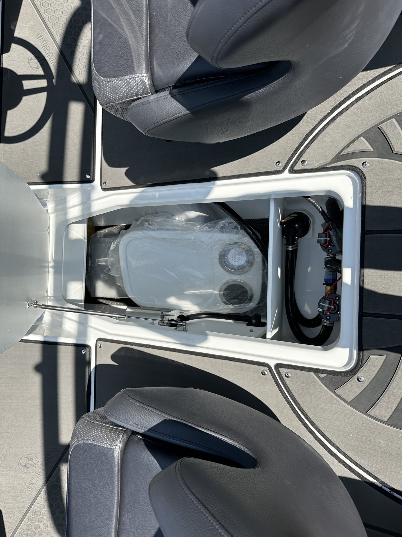 2026 SCARAB 235 LX WAKE