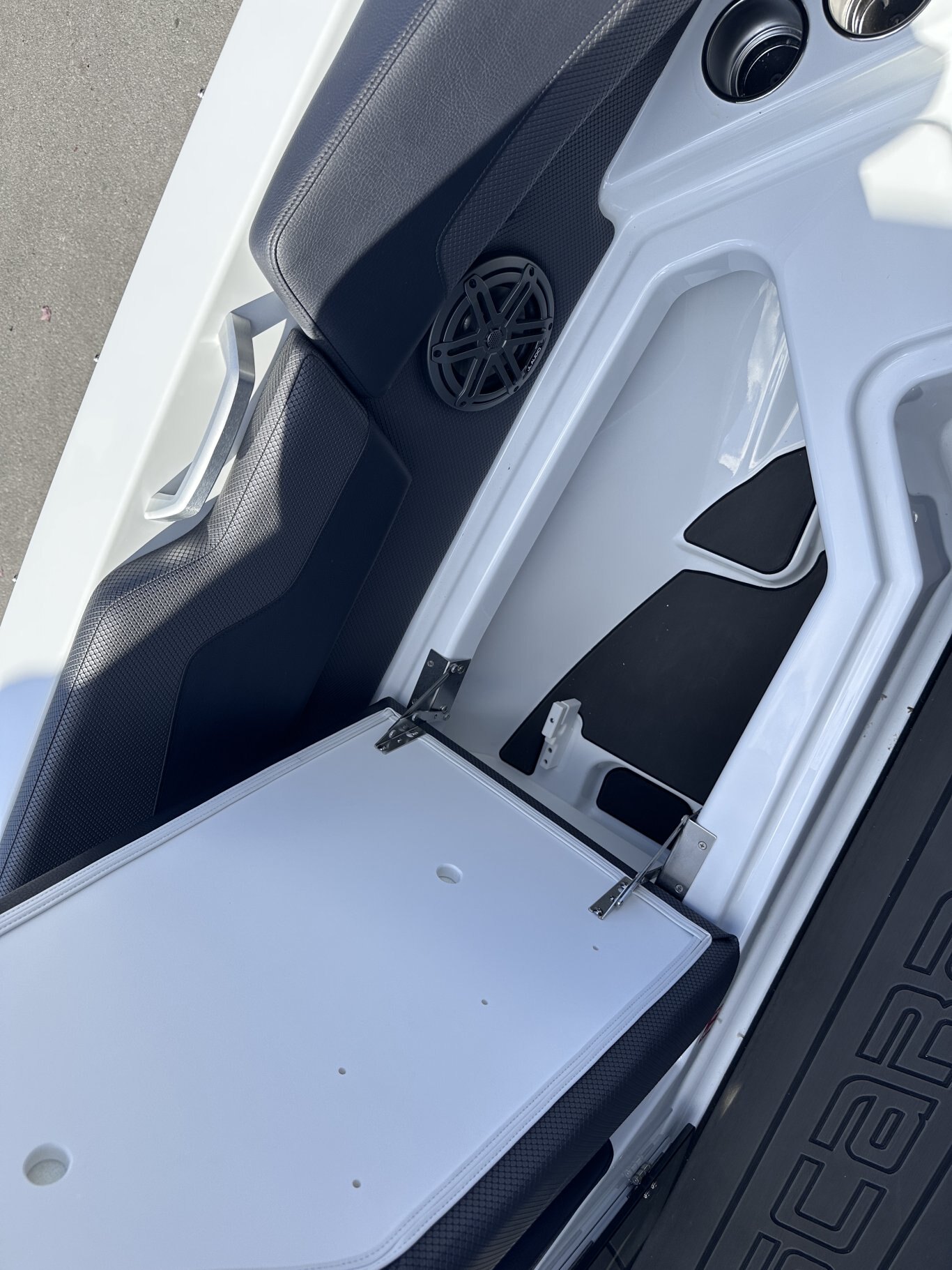 2026 SCARAB 235 LX WAKE