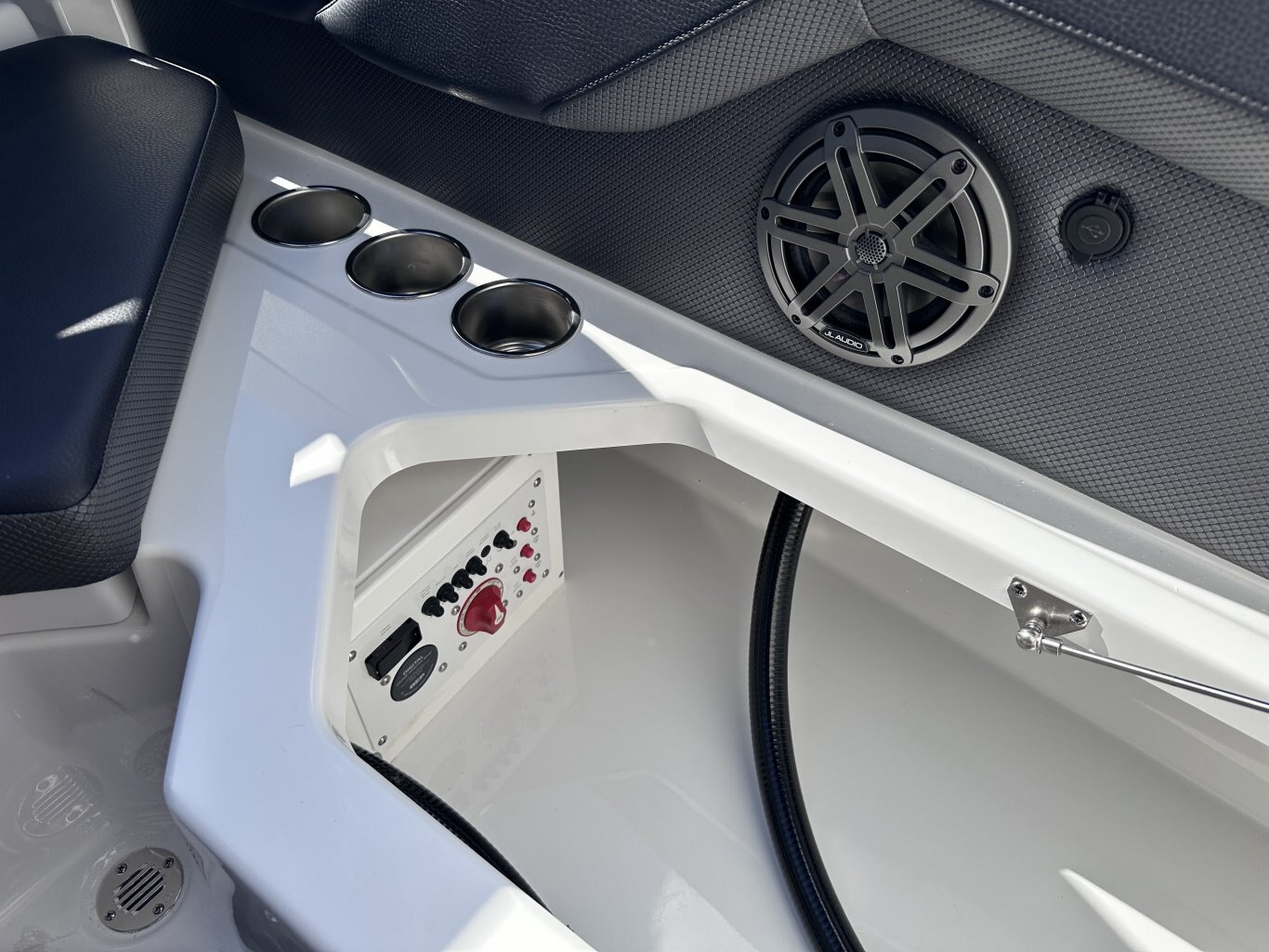 2026 SCARAB 235 LX WAKE