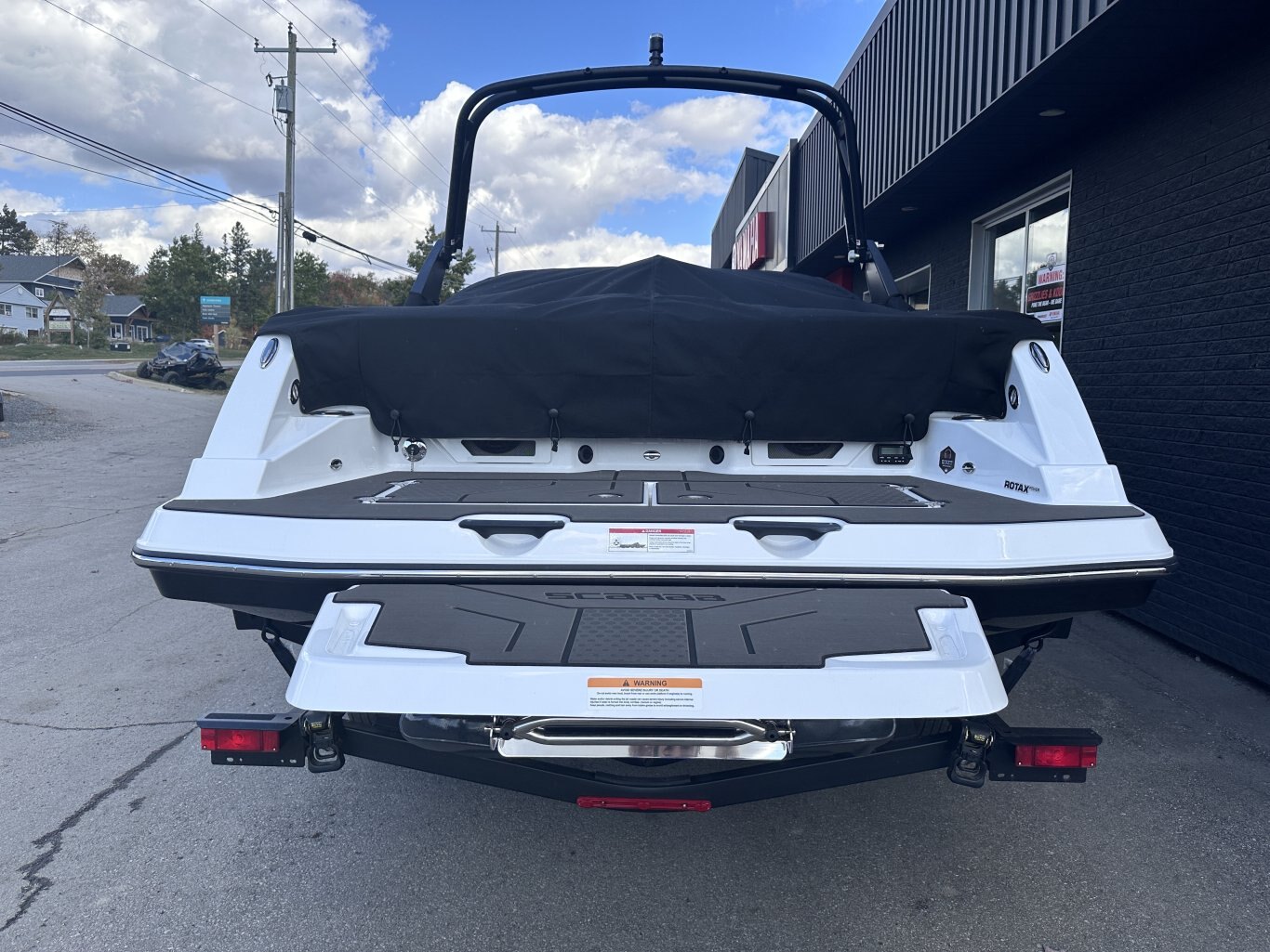 2026 SCARAB 235 LX WAKE