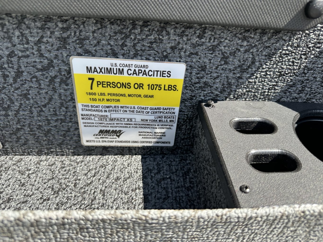 2026 LUND IMPACT XS 1875 MERCURY 150HP PRO XS