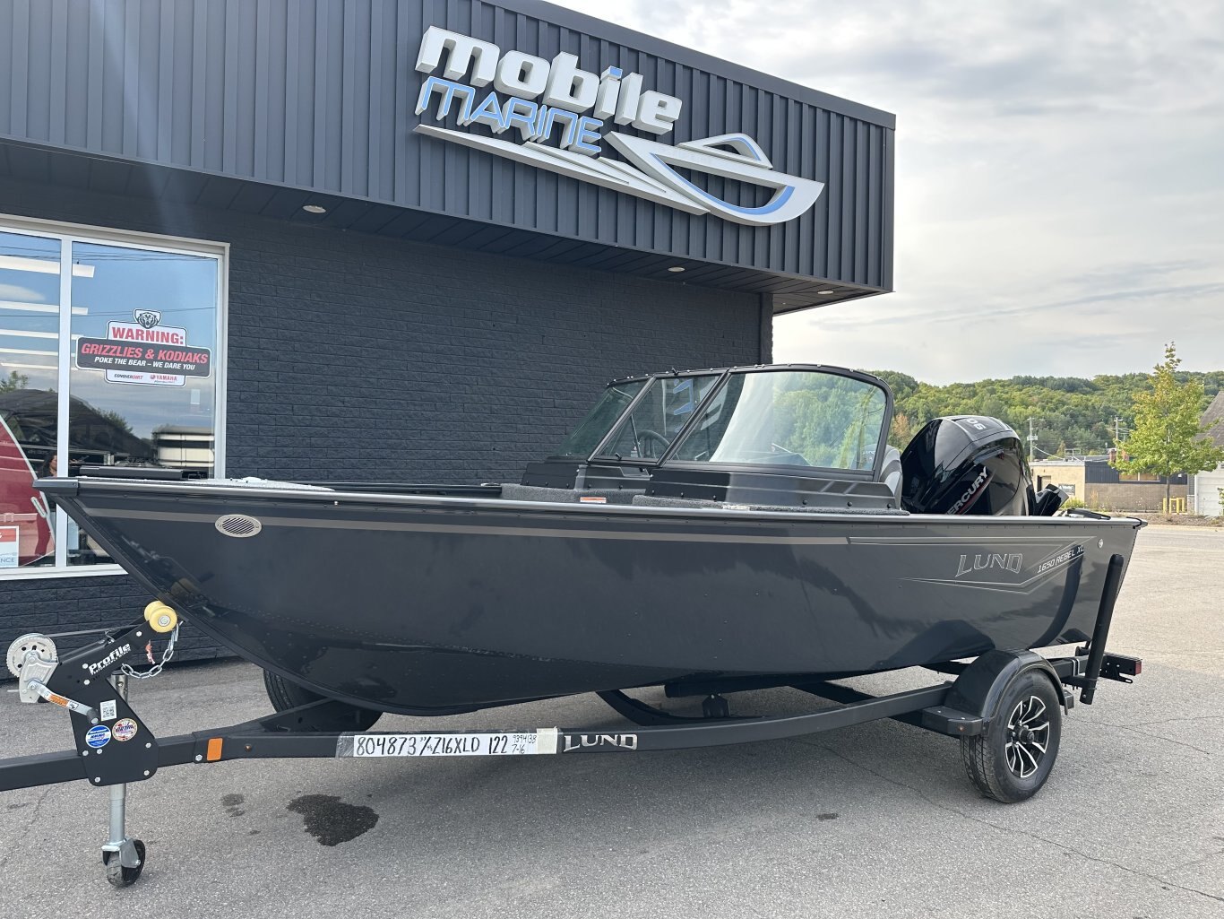 2026 LUND REBEL 1650 XL SPORT MERCURY 90ELPT