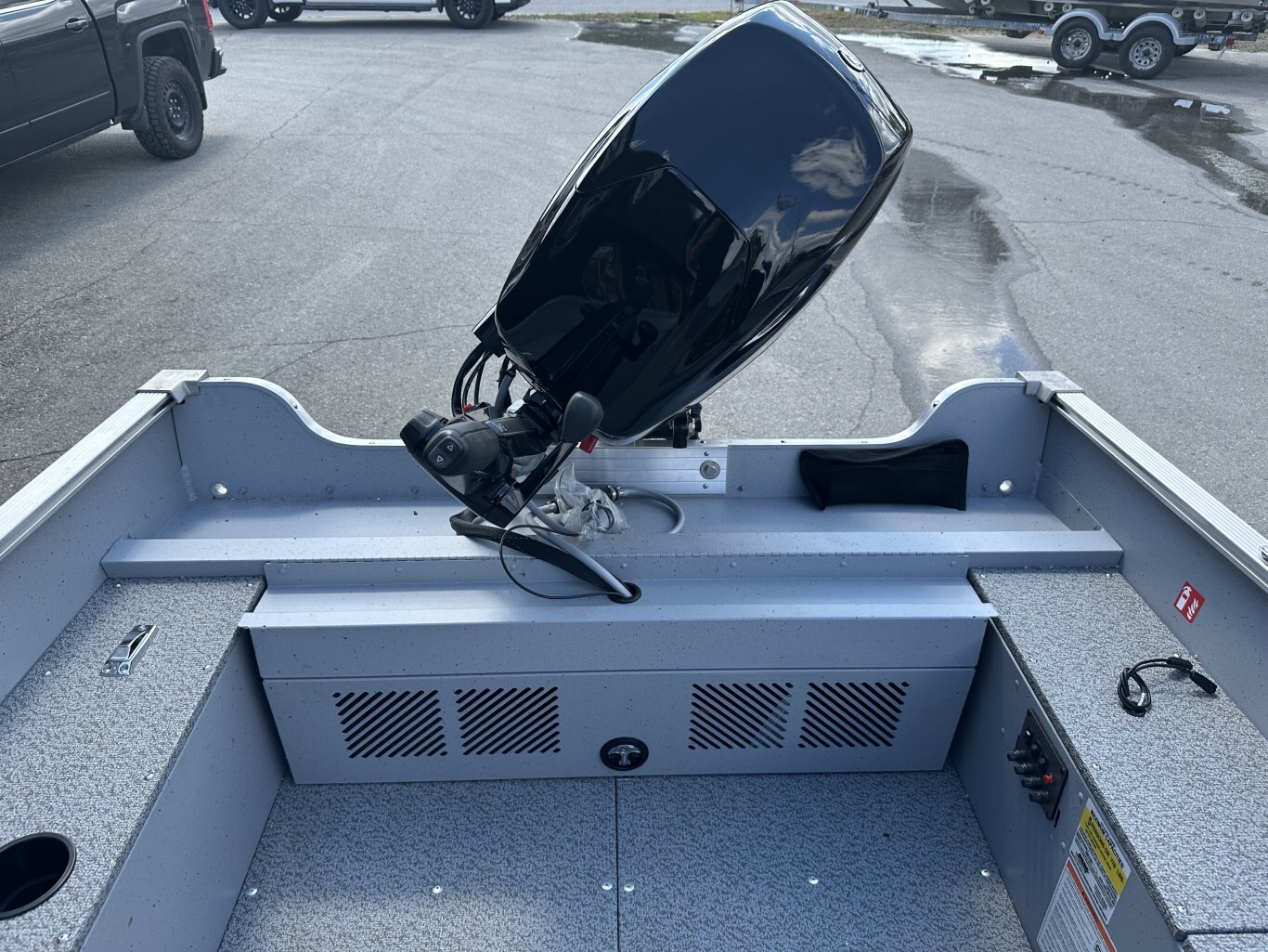 2026 LUND 1600 FURY TILLER MERCURY 40HP