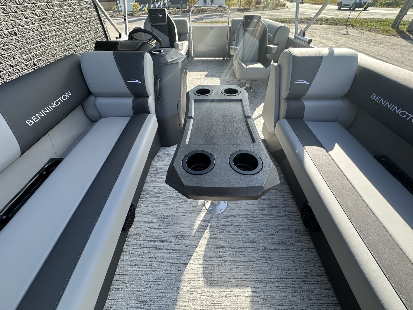 2026 BENNINGTON 20SSRSE YAMAHA F90LB2