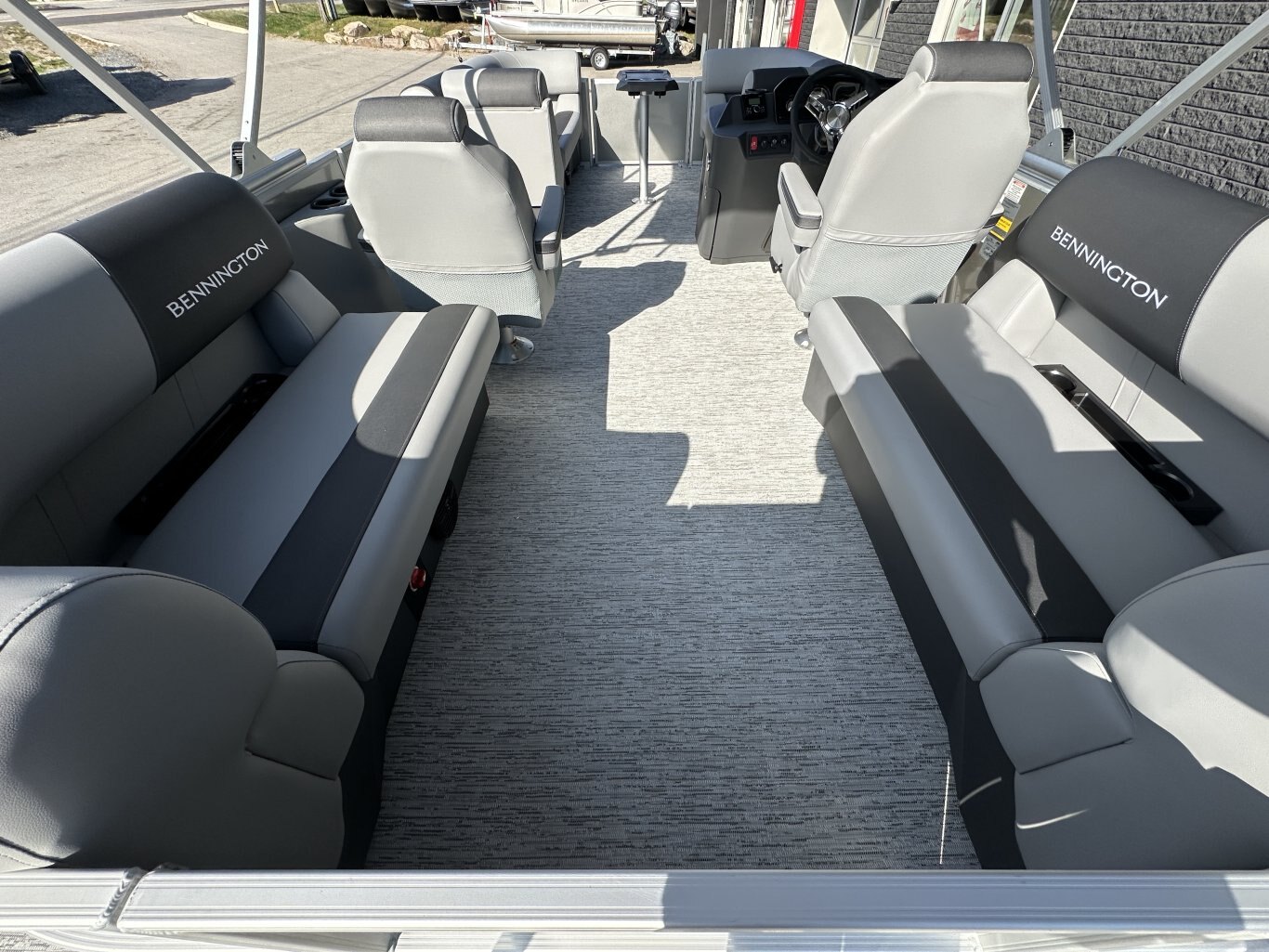 2026 BENNINGTON 20SSRSE YAMAHA F90LB2