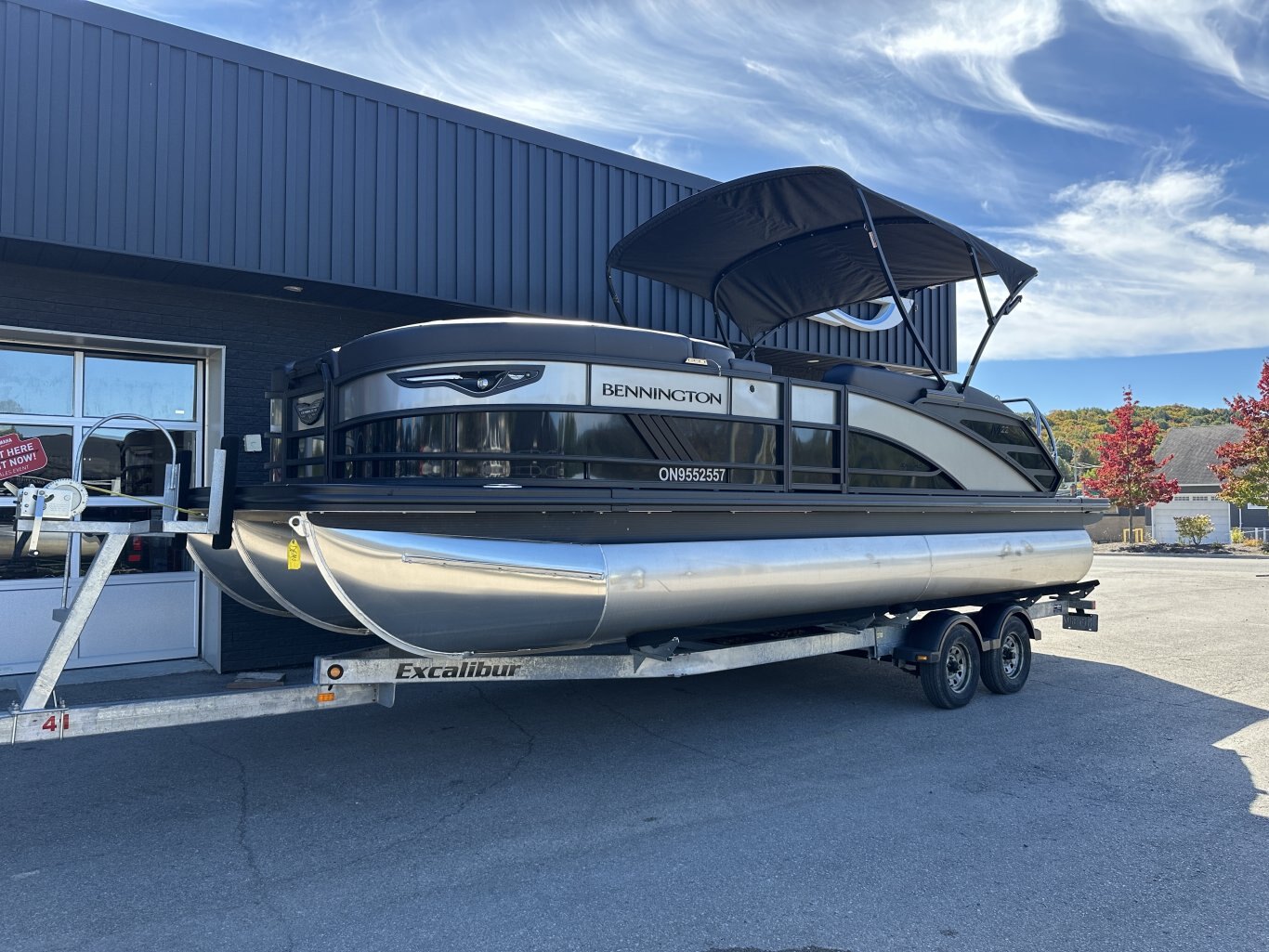 2025 BENNINGTON 22MSBSE YAMAHA VMAX SHO 175