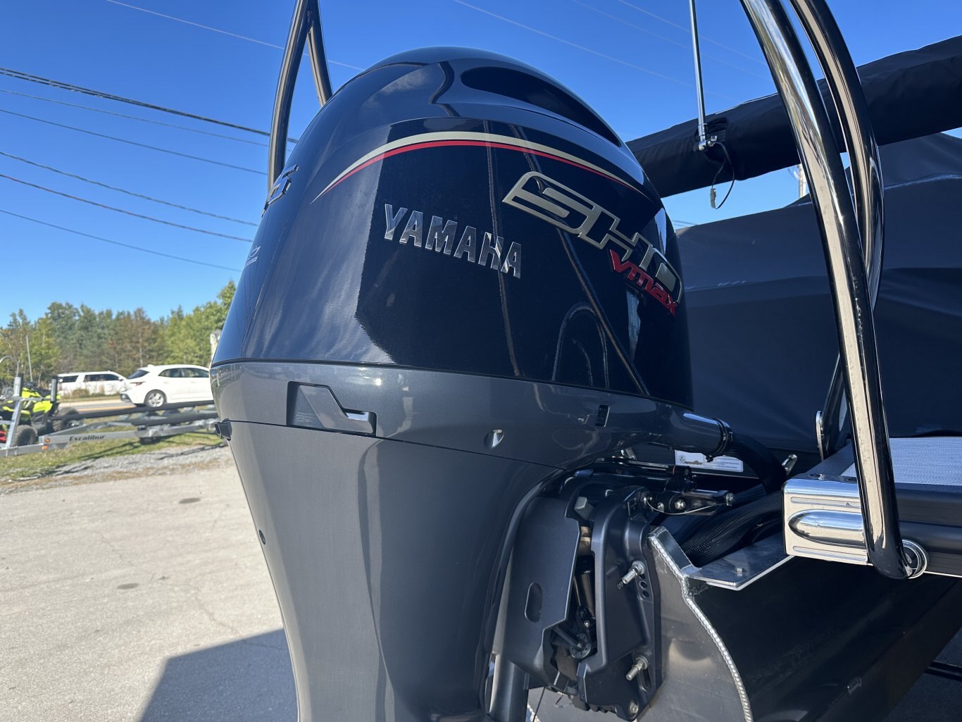 2025 BENNINGTON 22MSBSE YAMAHA VMAX SHO 175