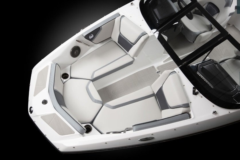 2026 Scarab 195 SE Pearl Gray