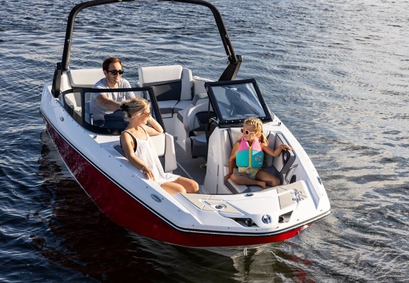 2026 Scarab 215 SE Denim Blue