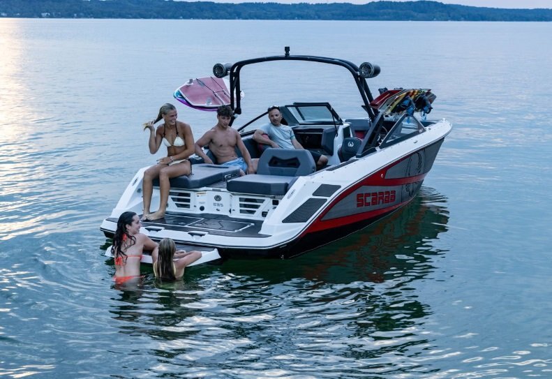 2026 Scarab 235 LX Black/Pearl Gray