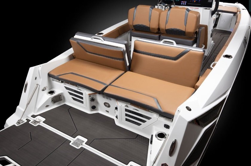 2026 Scarab 235 Open LX WAKE Black/Pearl Gray