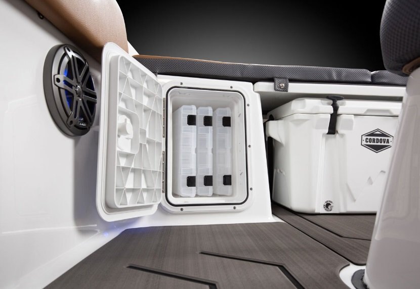 2026 Scarab 235 Open LX Black/Pearl Gray