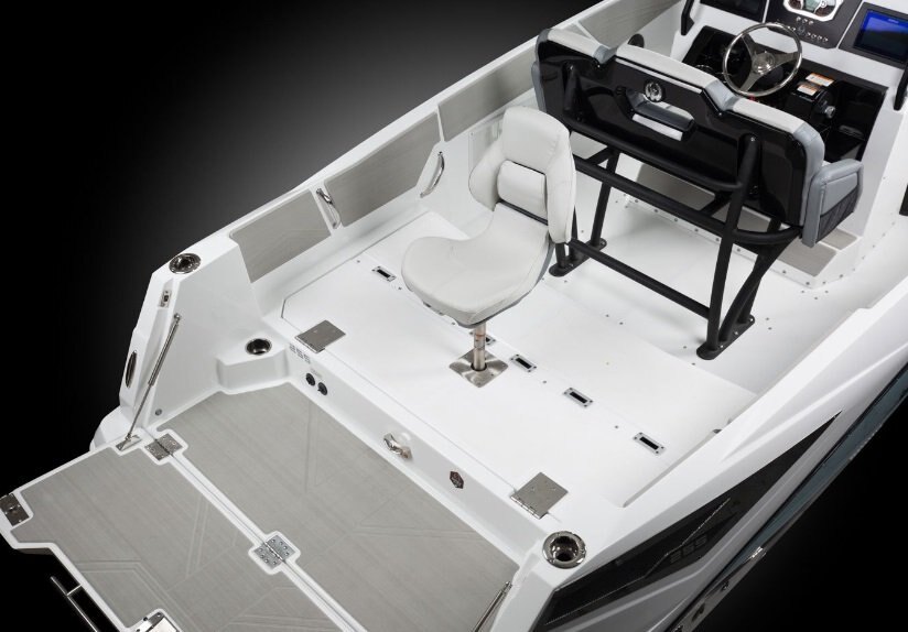 2026 Scarab 255 Open SE Jet Black