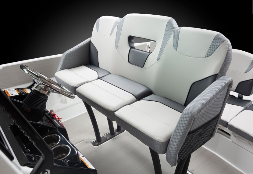 2026 Scarab 255 Open SE Pearl Gray