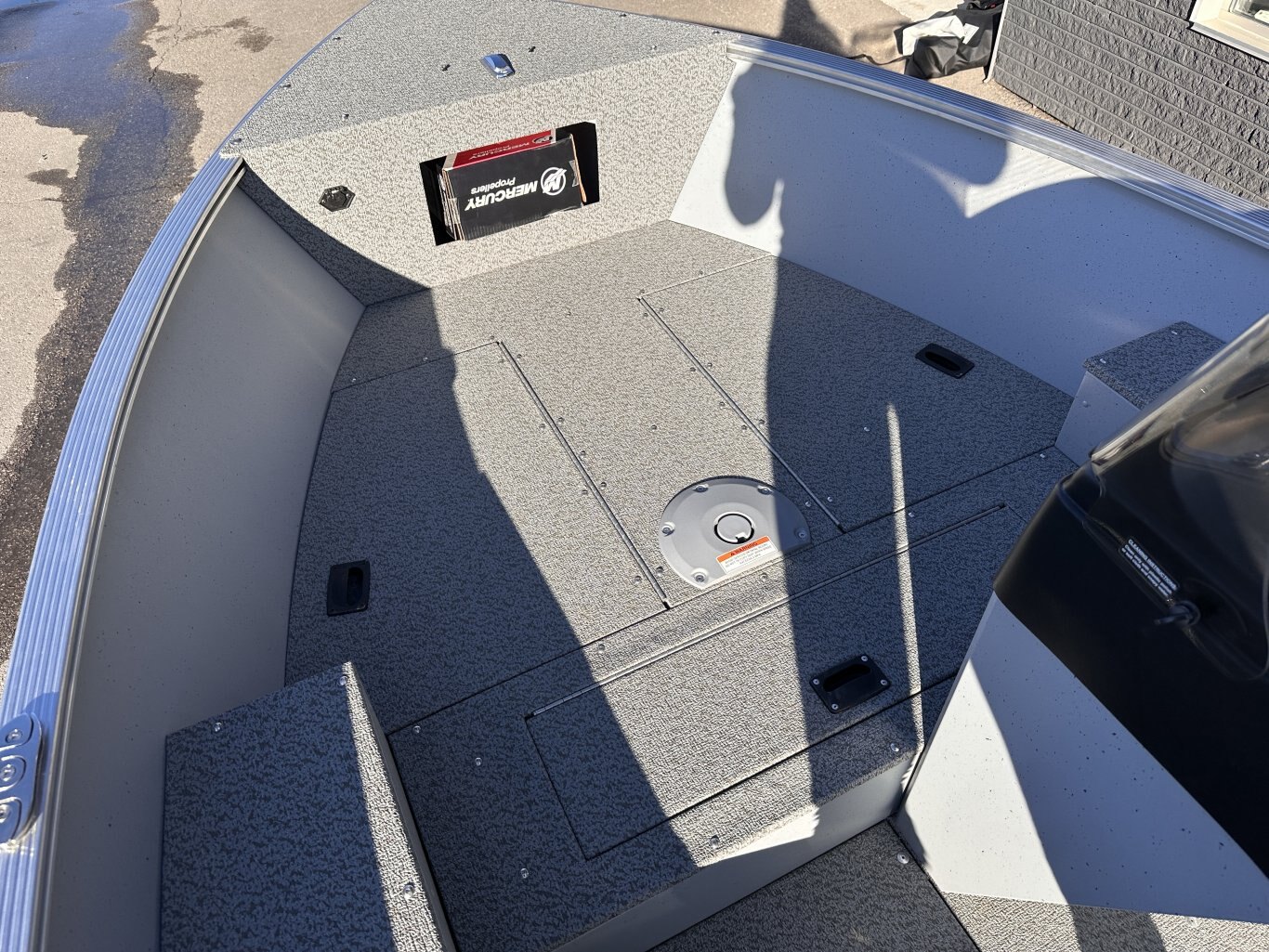 2026 Lund 1400 Fury SS MERCURY 30HP