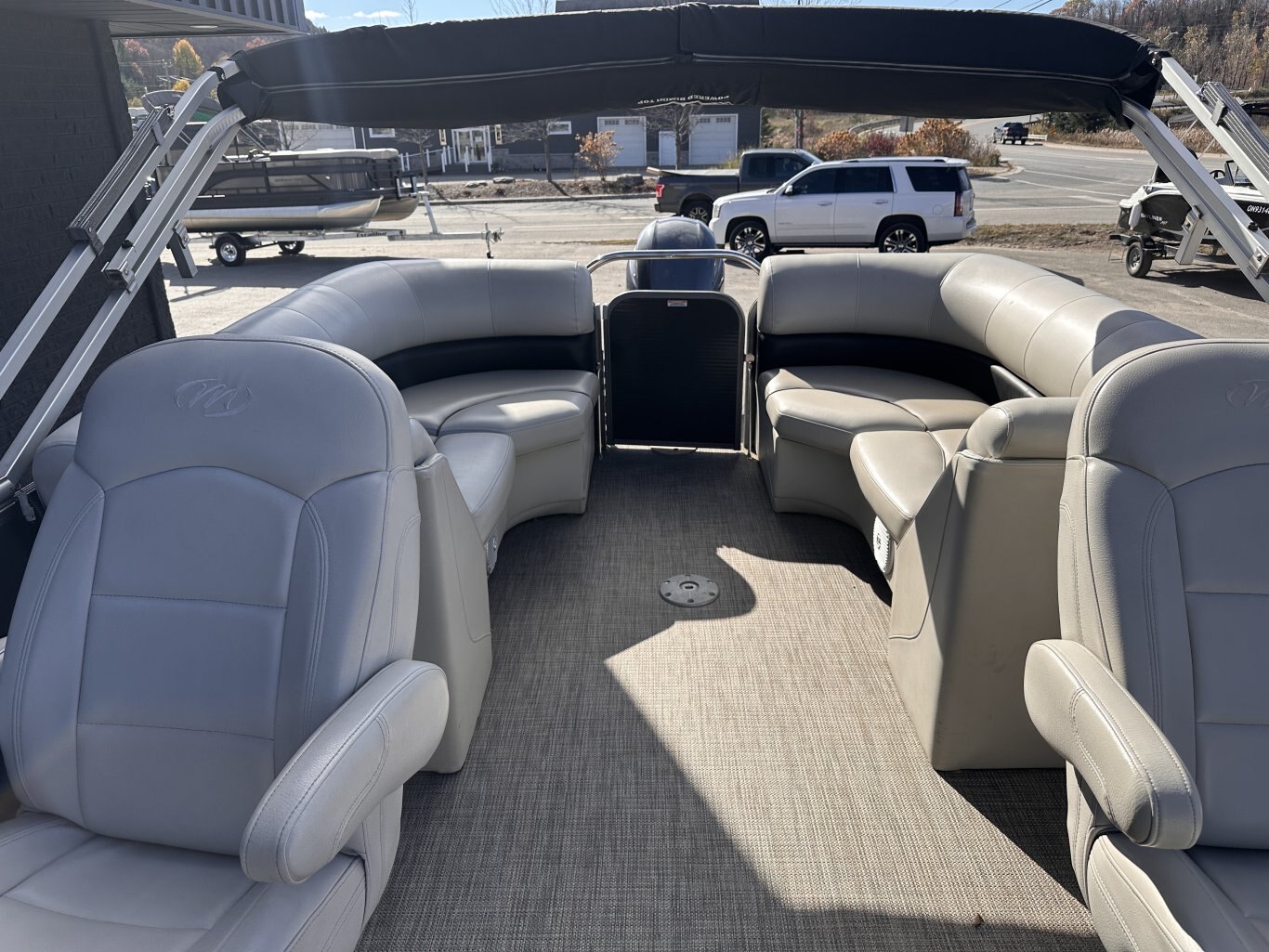 2017 MANITOU 23 OASIS