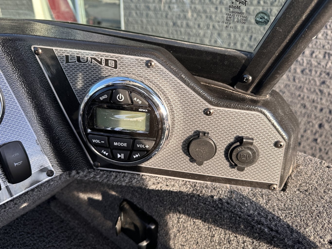 2026 Lund 1650 Rebel XL Sport SE MERCURY 90ELPT