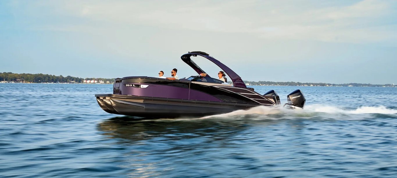 2026 Bennington RX Sport Line 25 RX Fastback Quad Bench