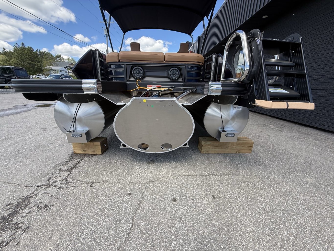 2026 Bennington 23 M Center SwingBack Yamaha VF200 VMAX SHO