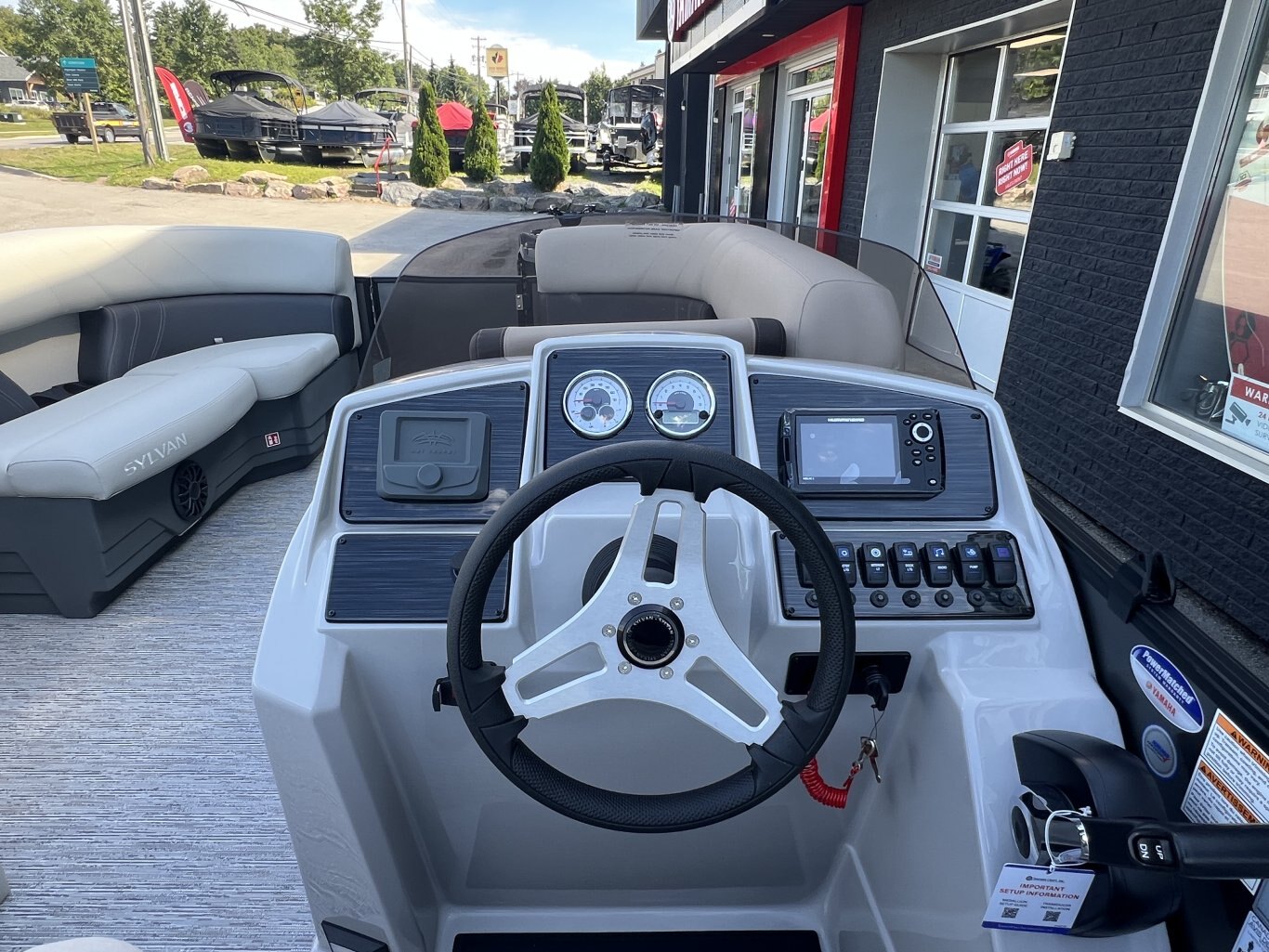 2027 SYLVAN MIRAGE 818 CRS 60HP YAMAHA T60LC