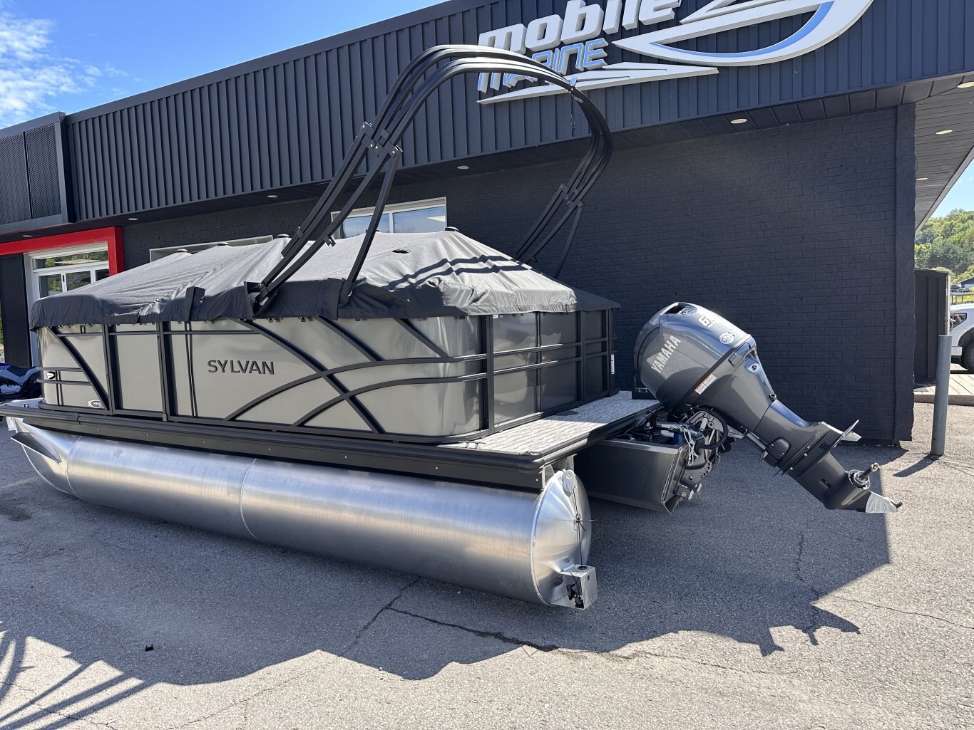 2027 SYLVAN MIRAGE 818 CRS 60HP YAMAHA T60LC