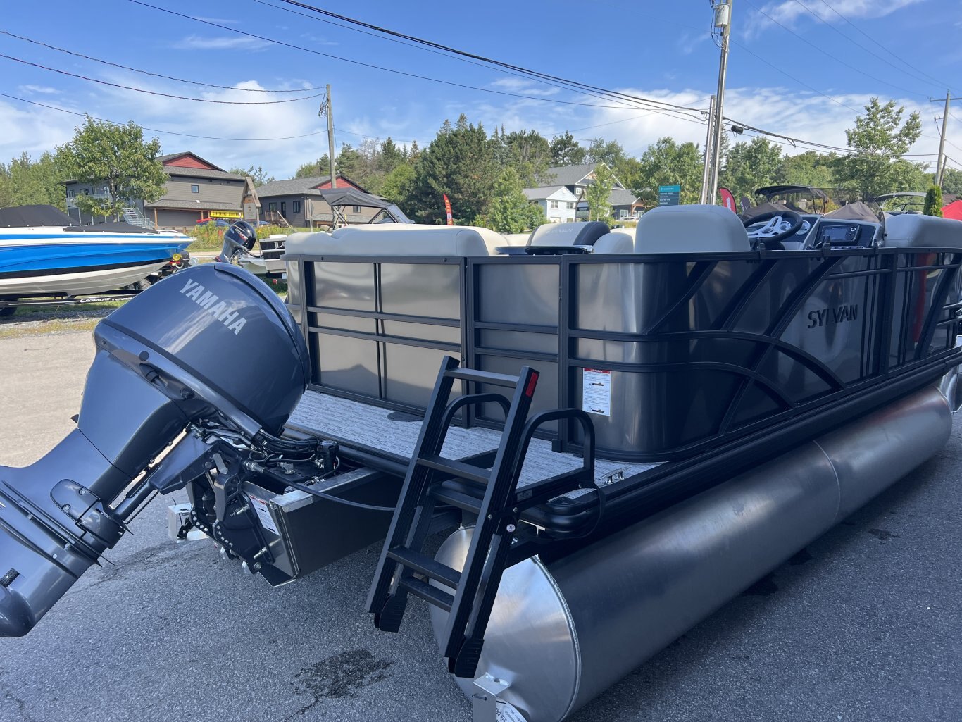 2027 SYLVAN MIRAGE 818 CRS 60HP YAMAHA T60LC