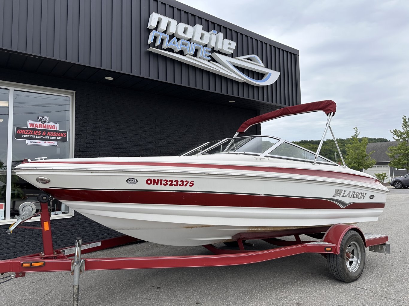 2008 Larson 18 SEI w/ 4.3L TKS Mercruiser Engine 259hrs and Trailer Incl