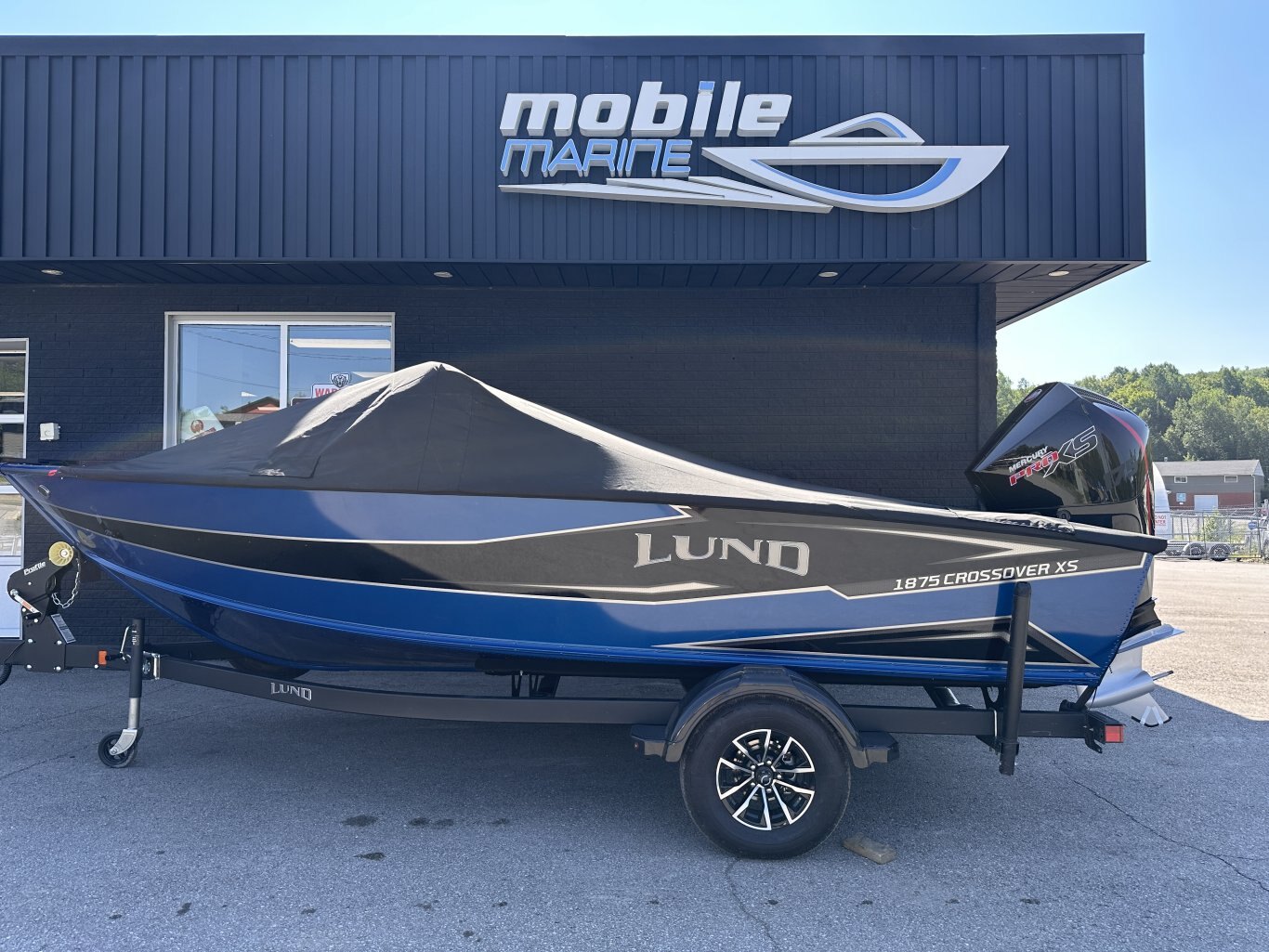 2027 Lund Crossover XS 1875 Mercury 175XL PRO XS