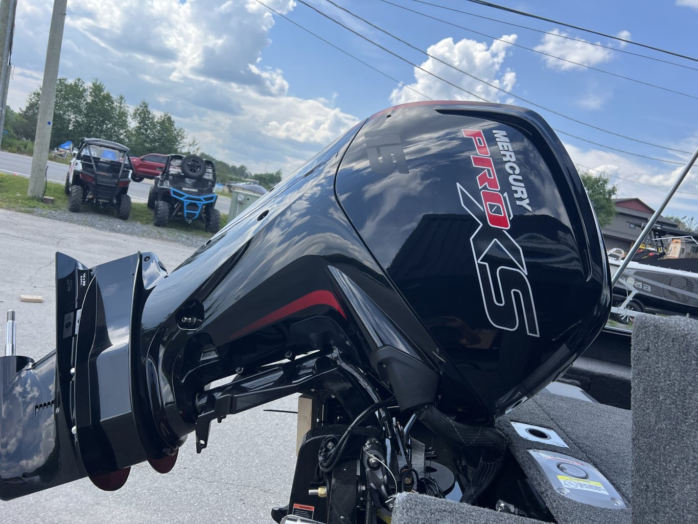 2027 1775 IMPACT XS MERCURY 115EXLPT PRO XS