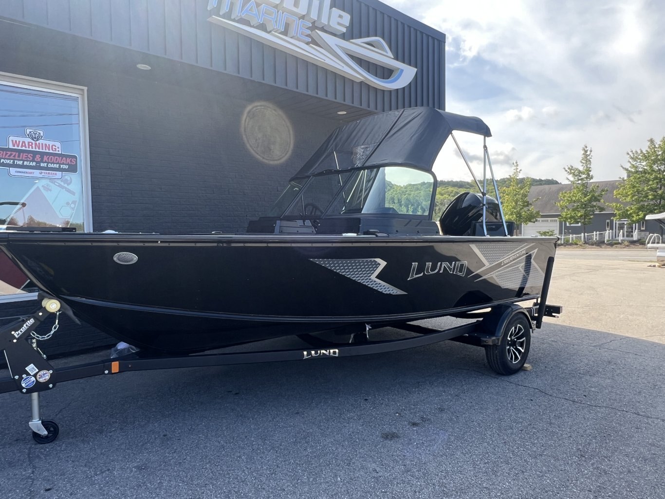 2027 LUND 1700 ADVENTURE SPORT MERCURY 90ELPT