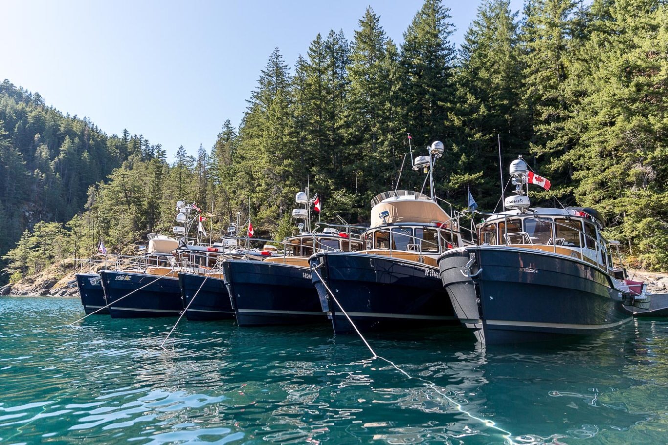 Ranger Tugs R 31 SEDAN