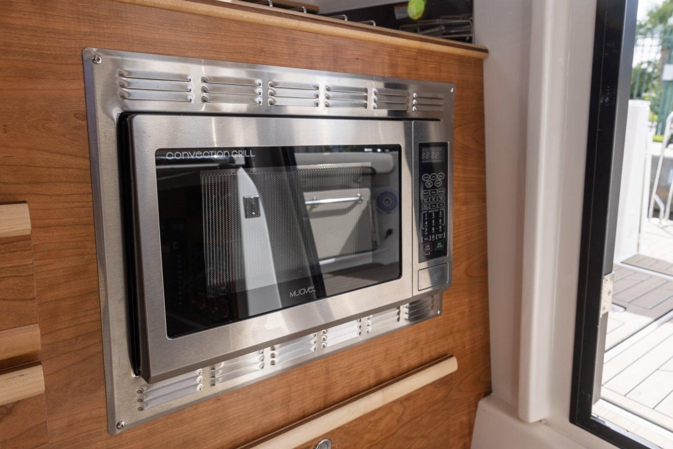 Cutwater C 288 COUPE