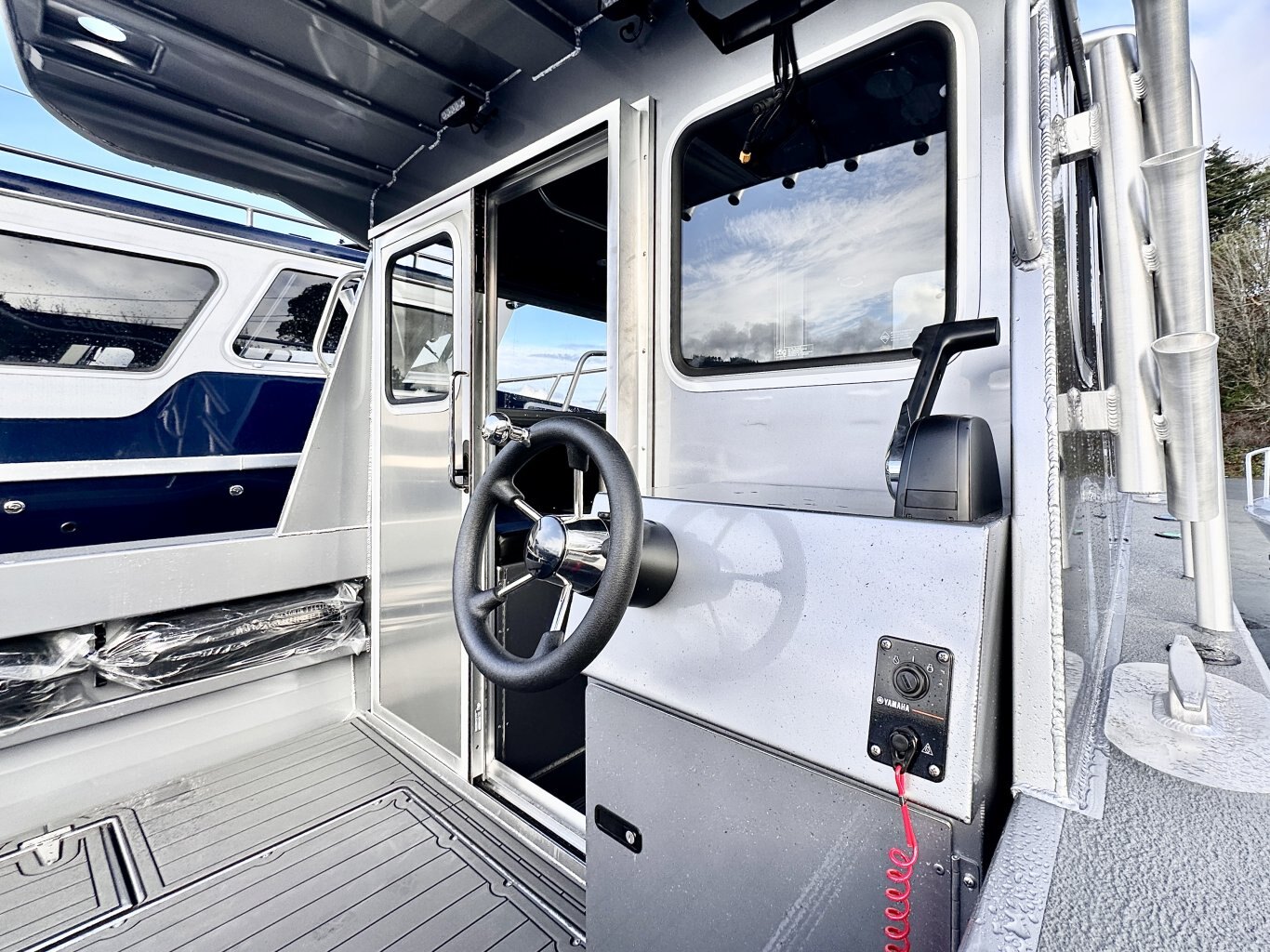 2025 North River 2700S