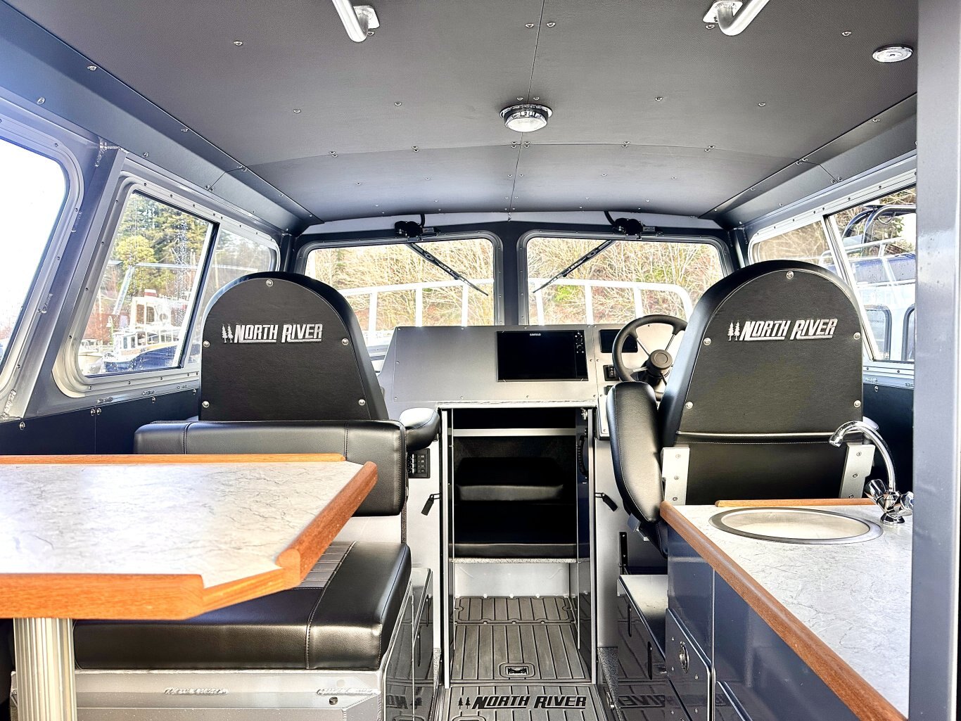 2025 North River 2700S