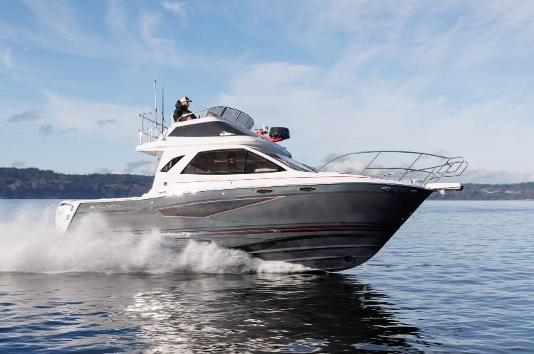 2025 Solara S 310 Sport Bridge