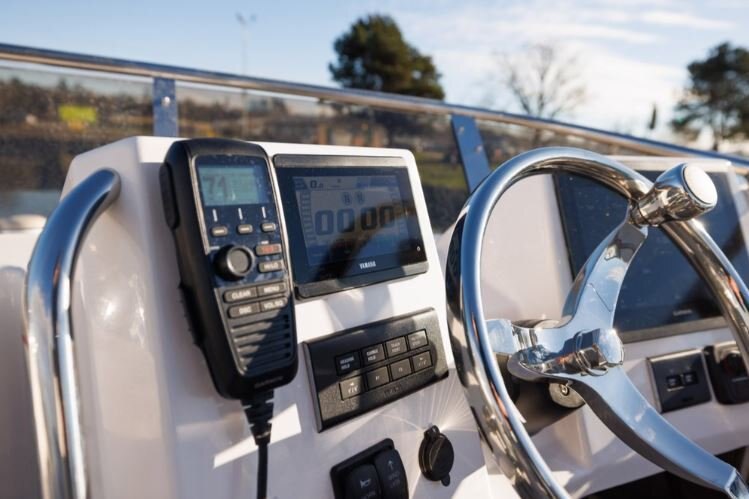 2025 Solara S 310 Sport Bridge