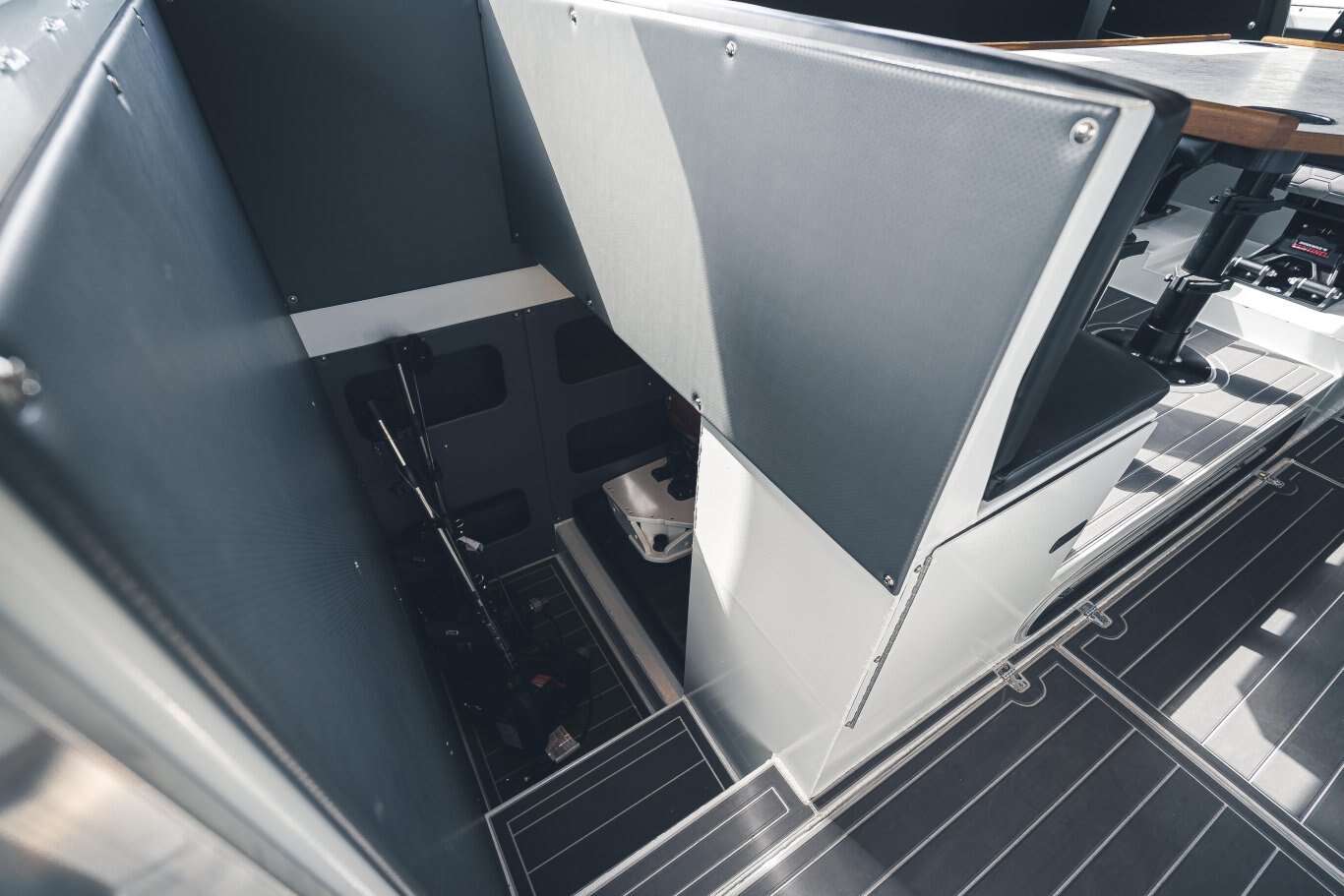 2025 North River 3700 VXL Voyager