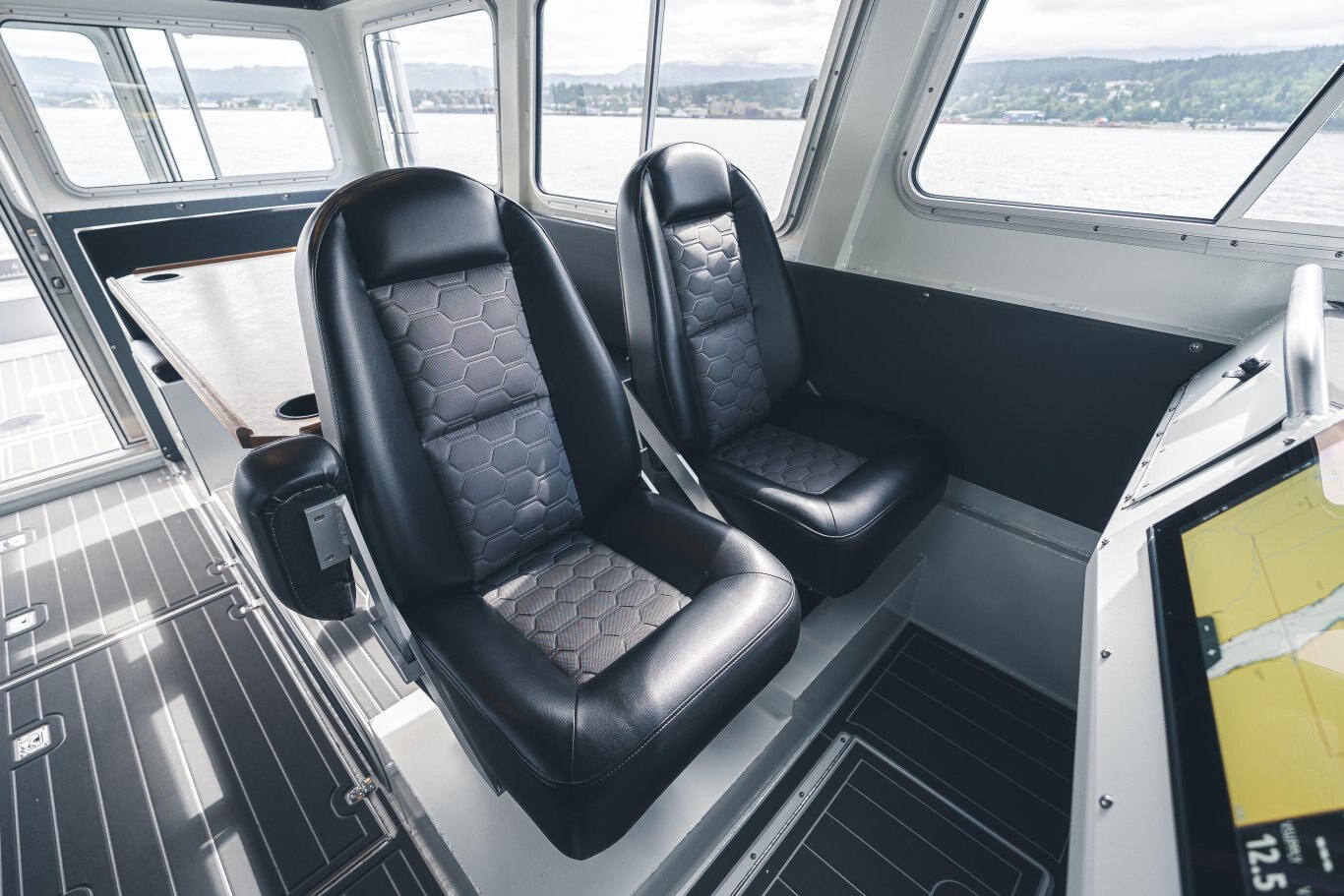 2025 North River 3700 VXL Voyager