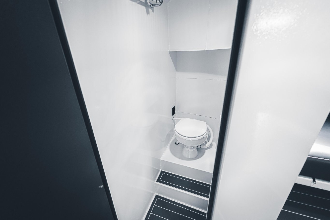 2025 North River 3700 VXL Voyager