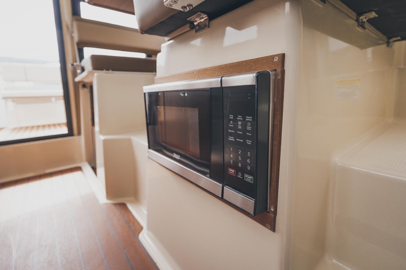 2025 Ranger Tugs R 23